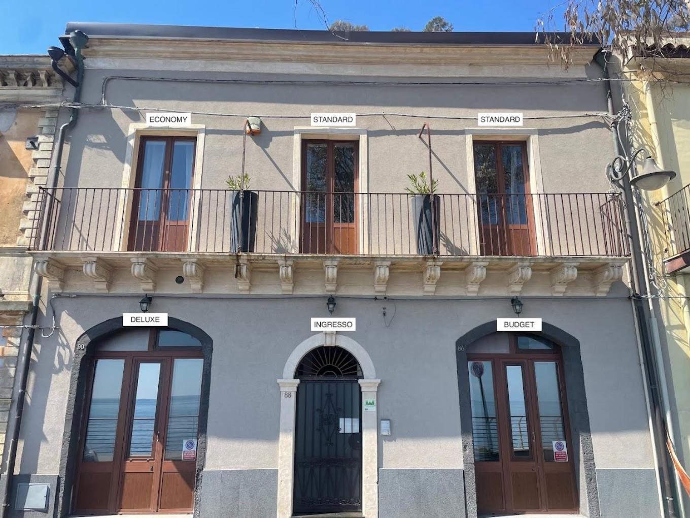 Casa Scala Hotell Acireale Exteriör bild