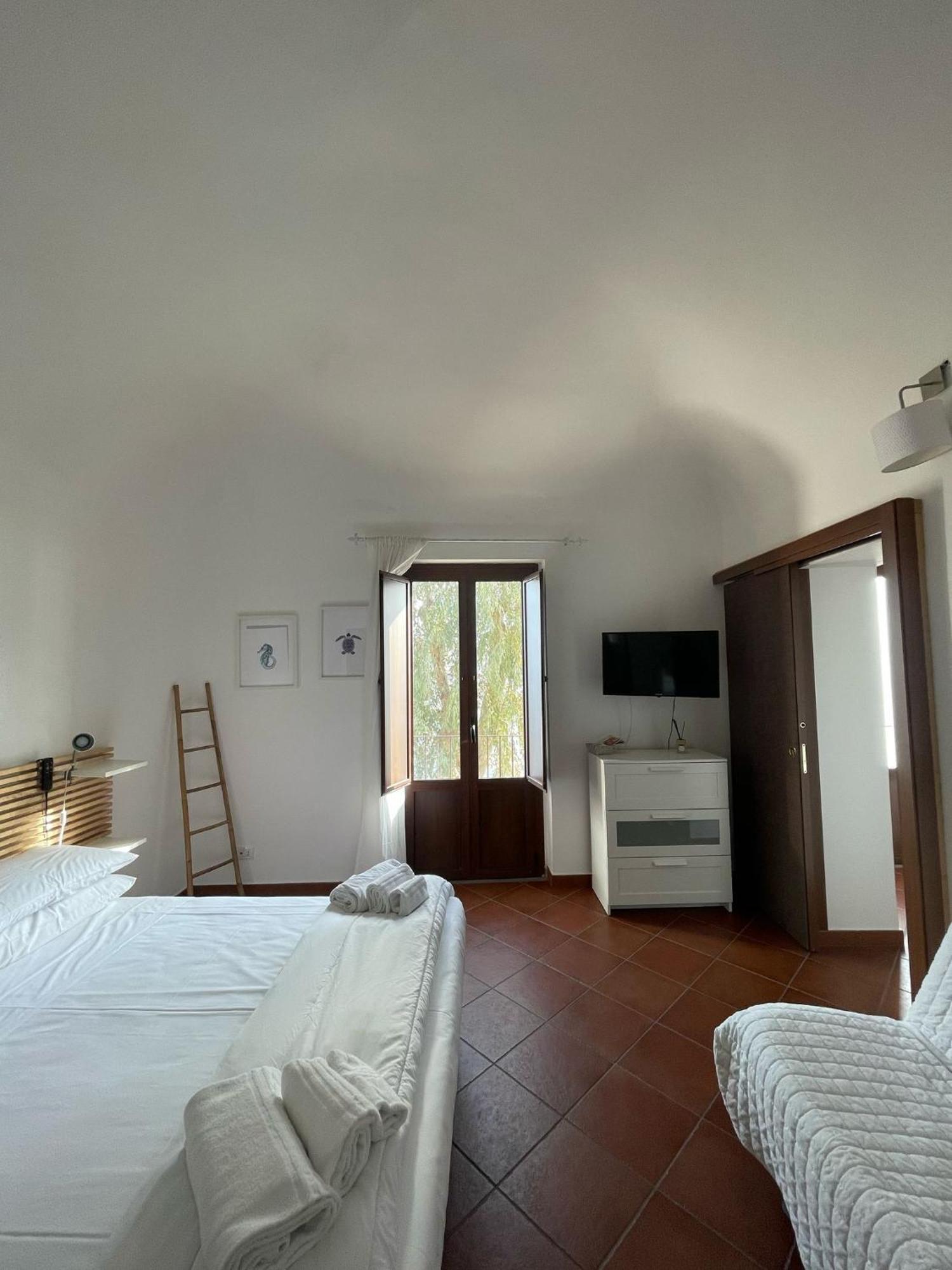 Casa Scala Hotell Acireale Exteriör bild