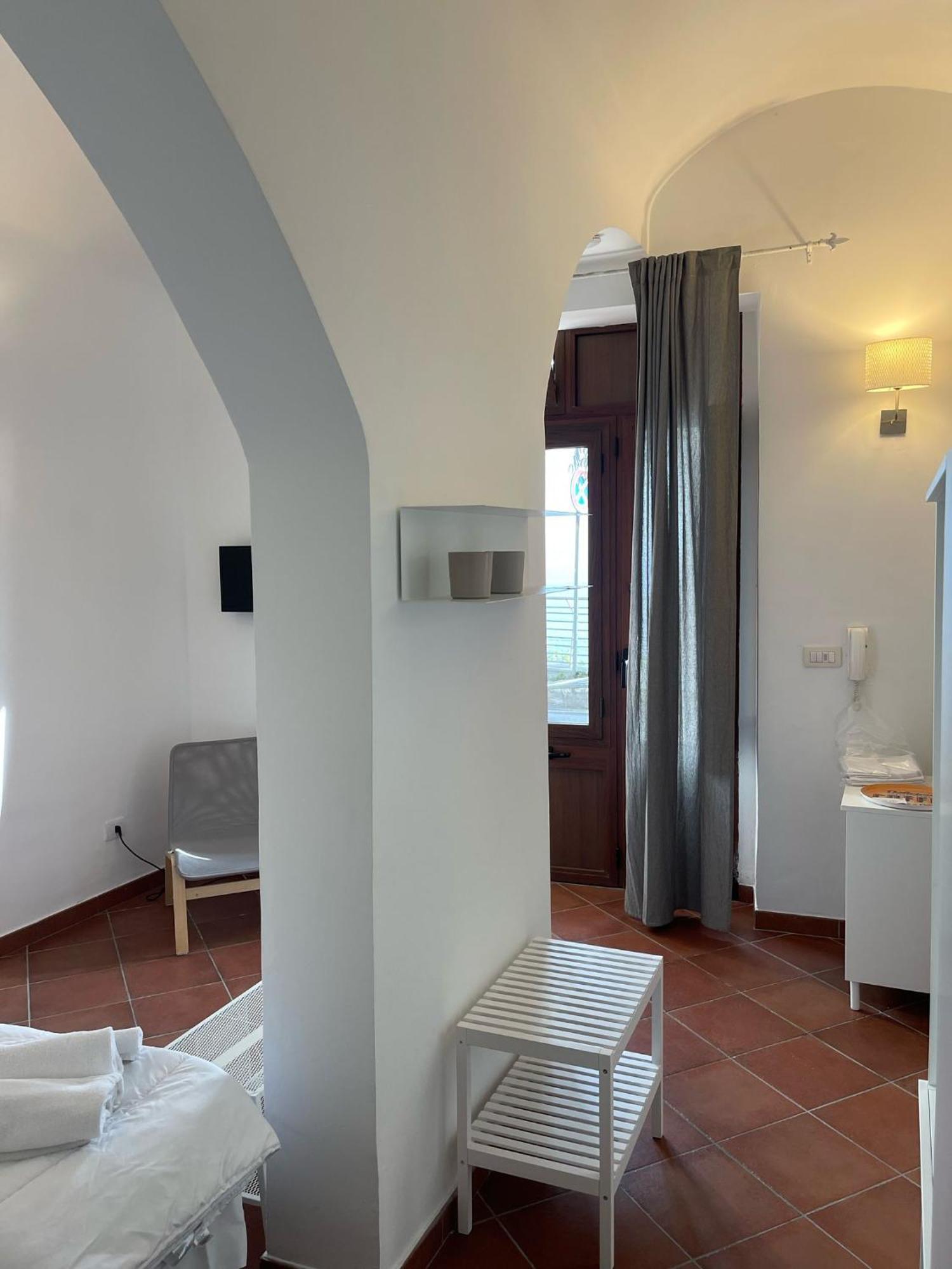 Casa Scala Hotell Acireale Exteriör bild