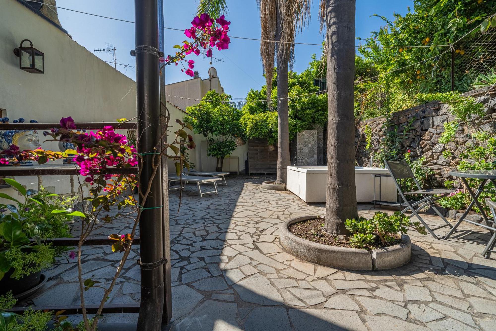 Casa Scala Hotell Acireale Exteriör bild