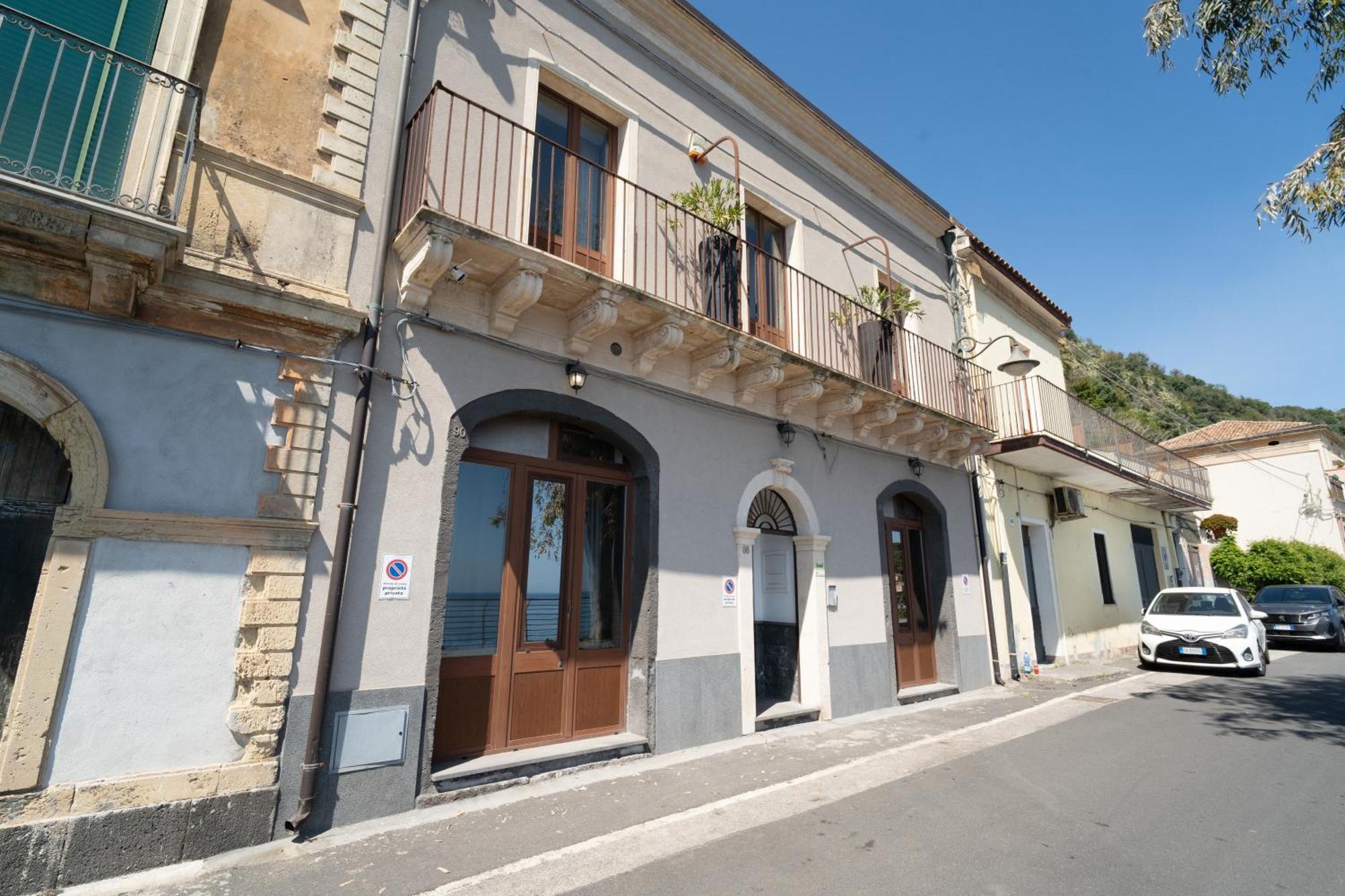 Casa Scala Hotell Acireale Exteriör bild
