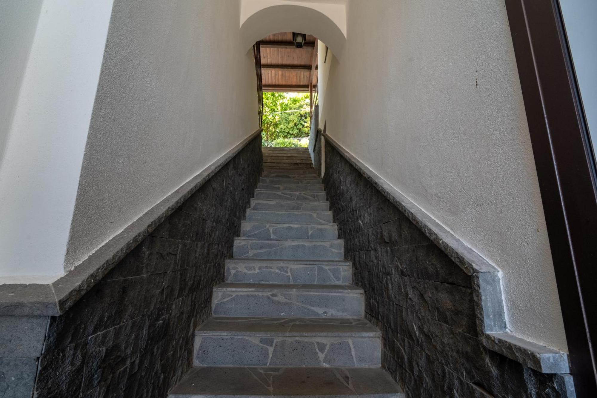 Casa Scala Hotell Acireale Exteriör bild